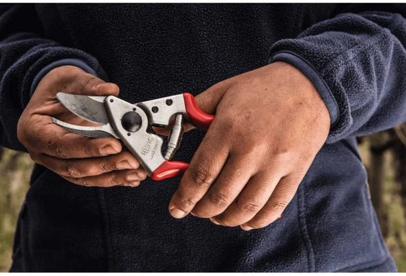Sekatorius kairiarankiams FELCO 16