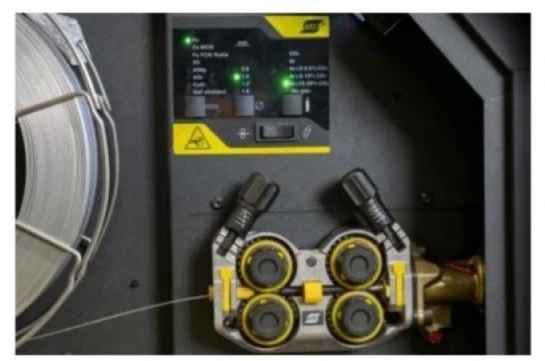 Suvirinimo pusautomatis su degikliu ESAB Rustler EM 350C Pro Synergic Pulse