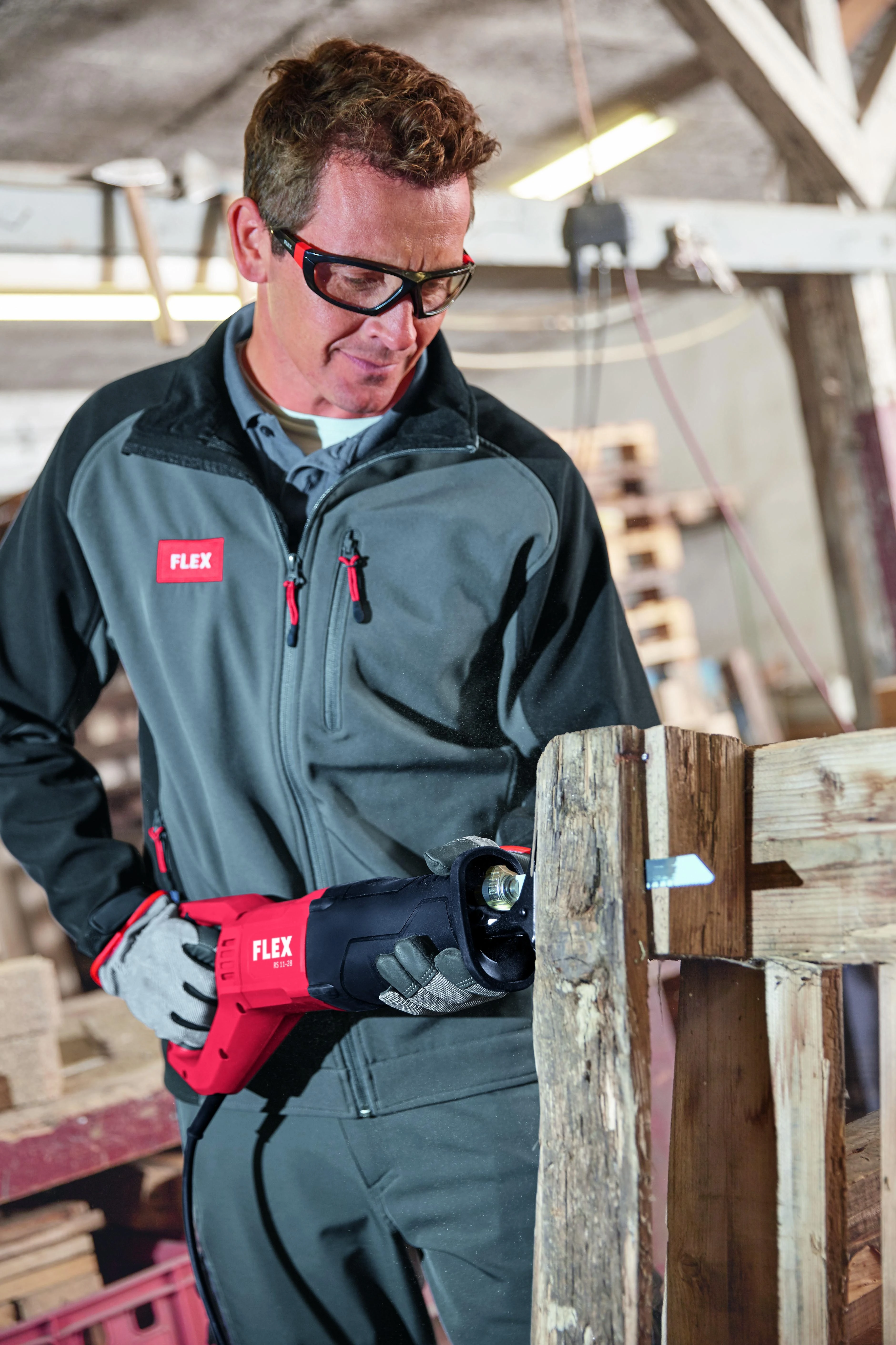 Tiesinis pjūklas FLEX RS 11-28