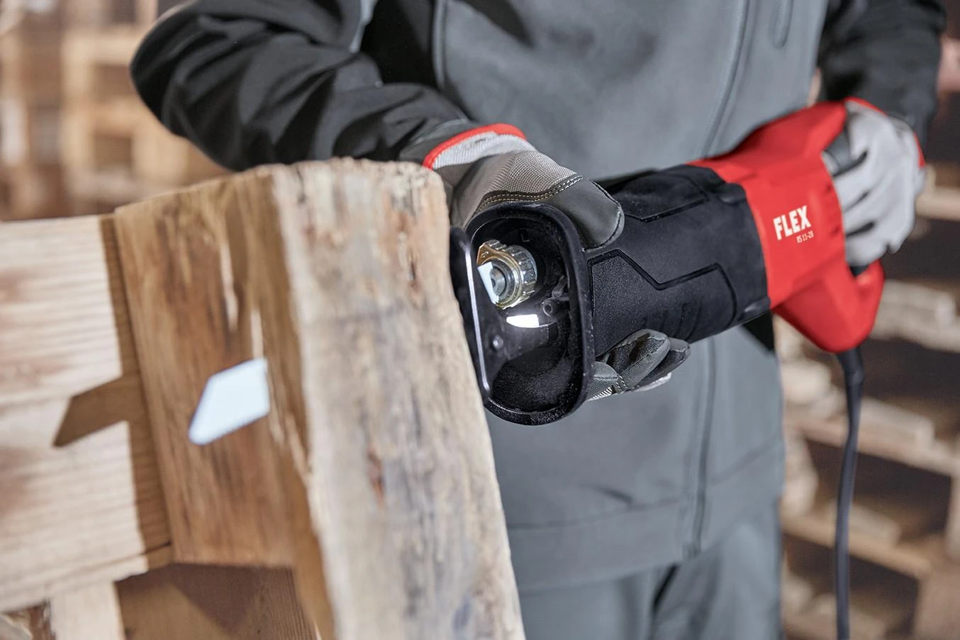 Tiesinis pjūklas FLEX RS 11-28