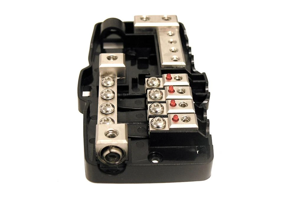 4 Connect 4-FB420 +/- fuseholder 2x50/4x20mm2