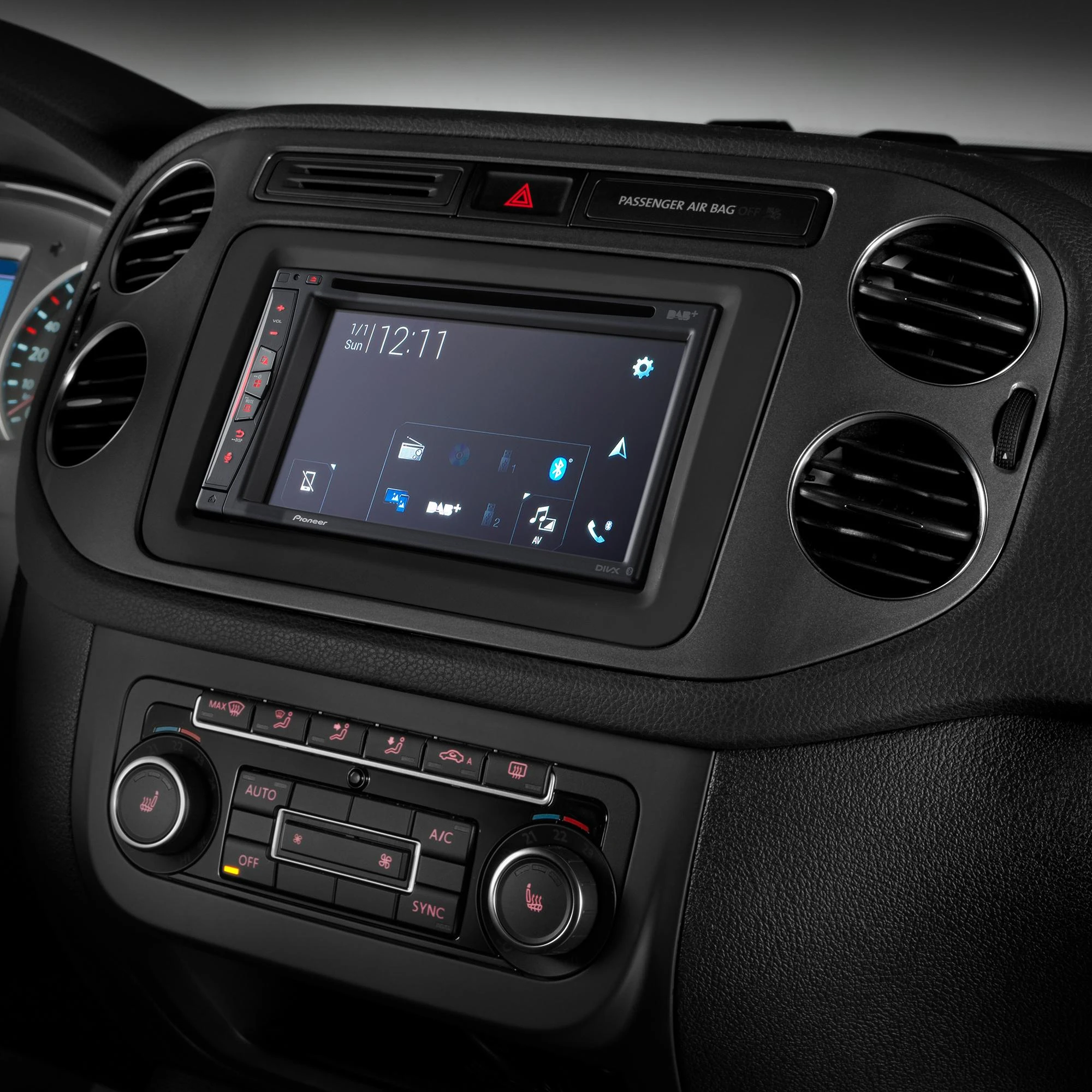 Automagnetola Pioneer multimedia receivers AVIC-Z630BT