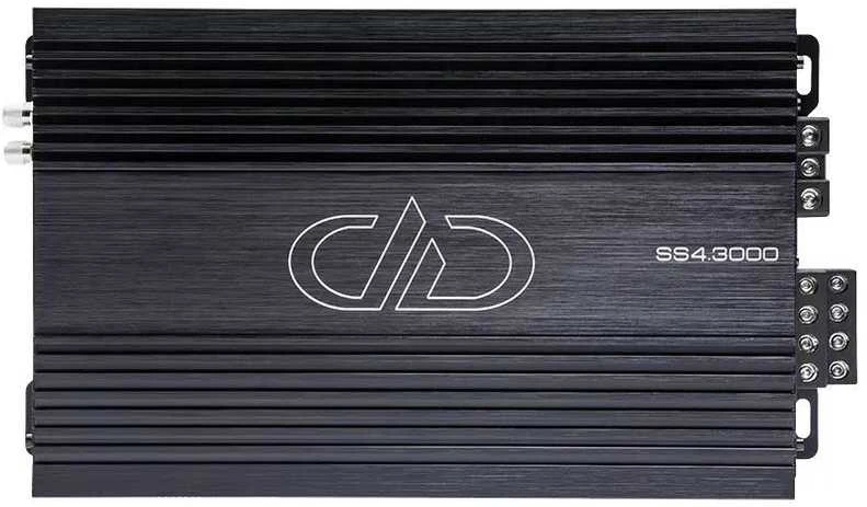 DD Audio SS4.3000 juodas stiprintuvas su aušinimo briaunomis