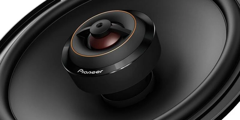 Pioneer 17 cm:n 2-TIE KOAKSIAALIKAIUTIN TS-D65F