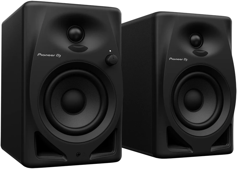 Pioneer DJ Level Up House Party Bundle