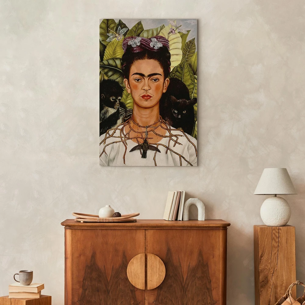 Paveikslas Frida Kahlo - Autoportretas su erškėčių vėriniu ir kolibriu