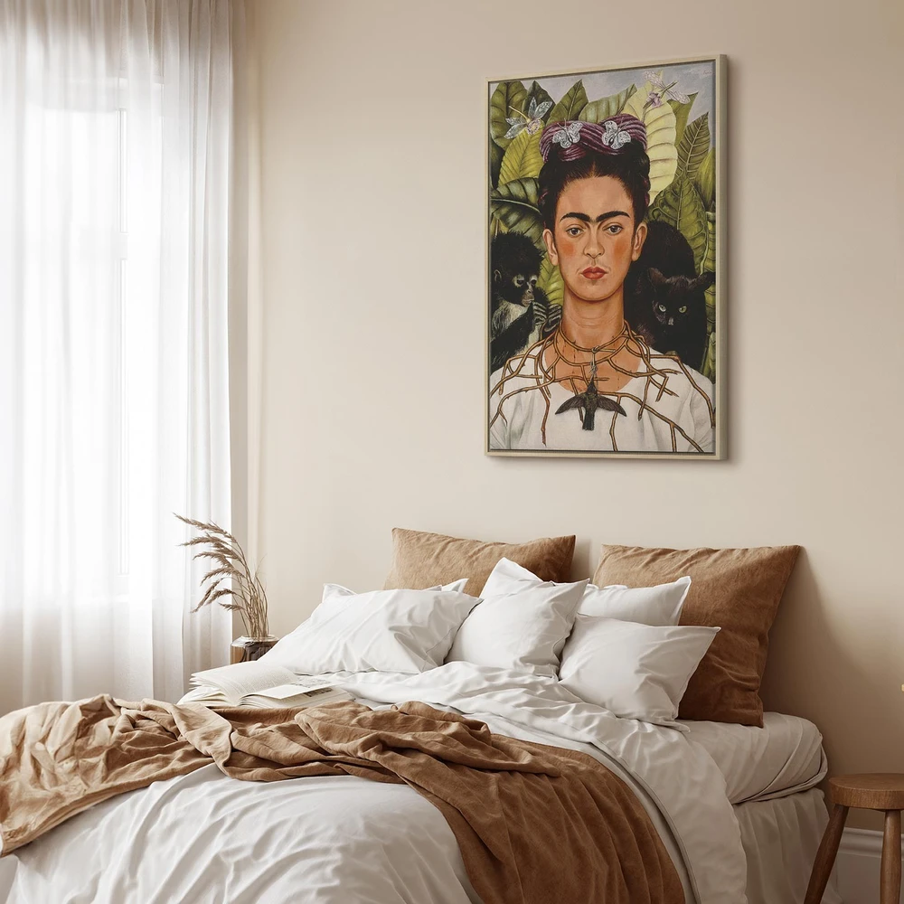Paveikslas Frida Kahlo - Autoportretas su erškėčių vėriniu ir kolibriu