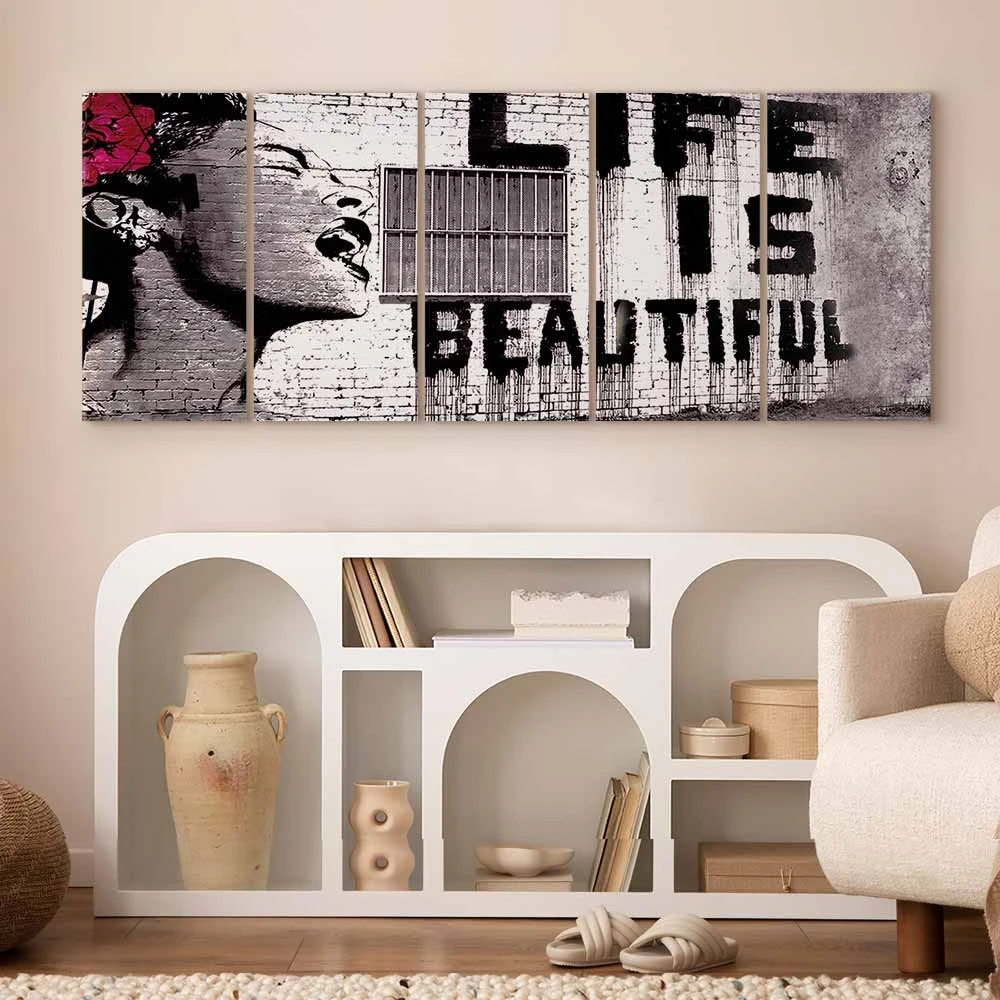 Paveikslas Gyvenimas yra gražus (Banksy)