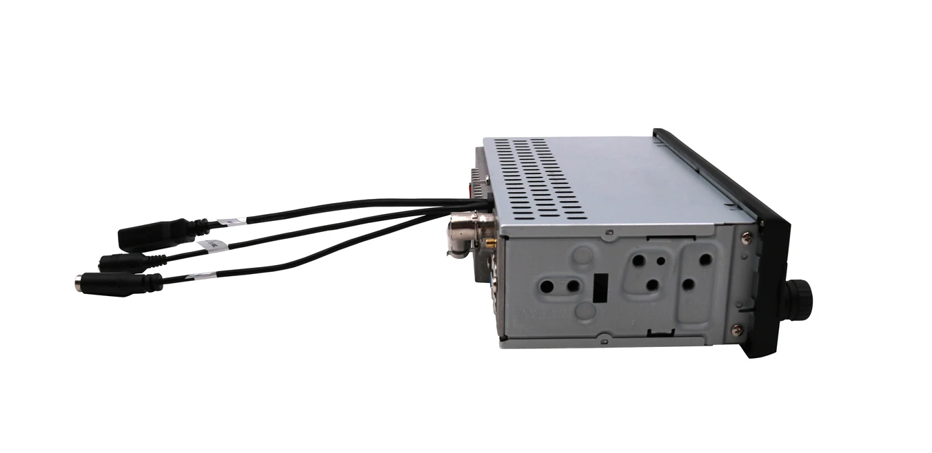 Blaupunkt Bremen SQR46 DAB šoninis vaizdas su laidais