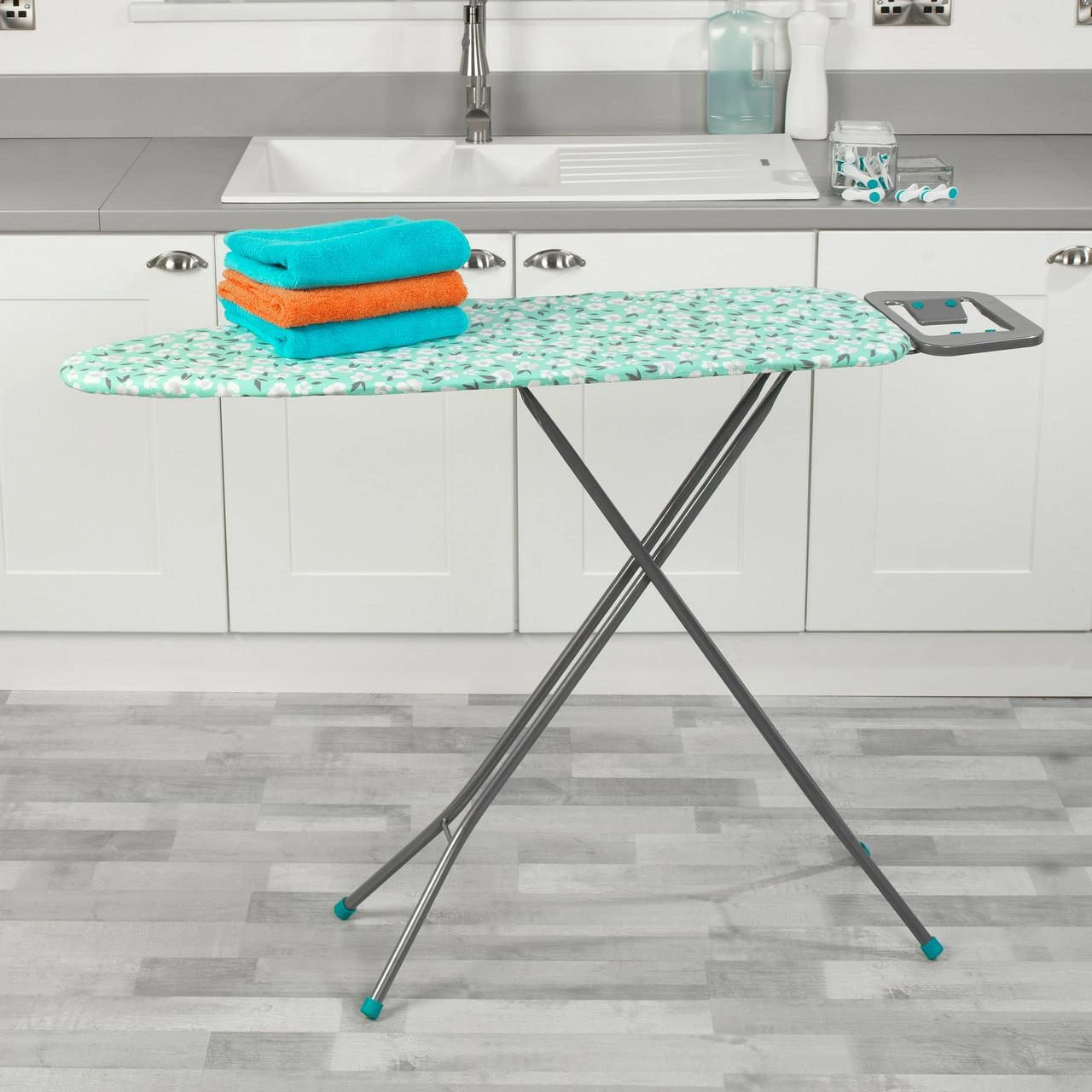 Beldray LA023995IKATFEU7 sulankstoma lyginimo lenta 110 x 33 cm