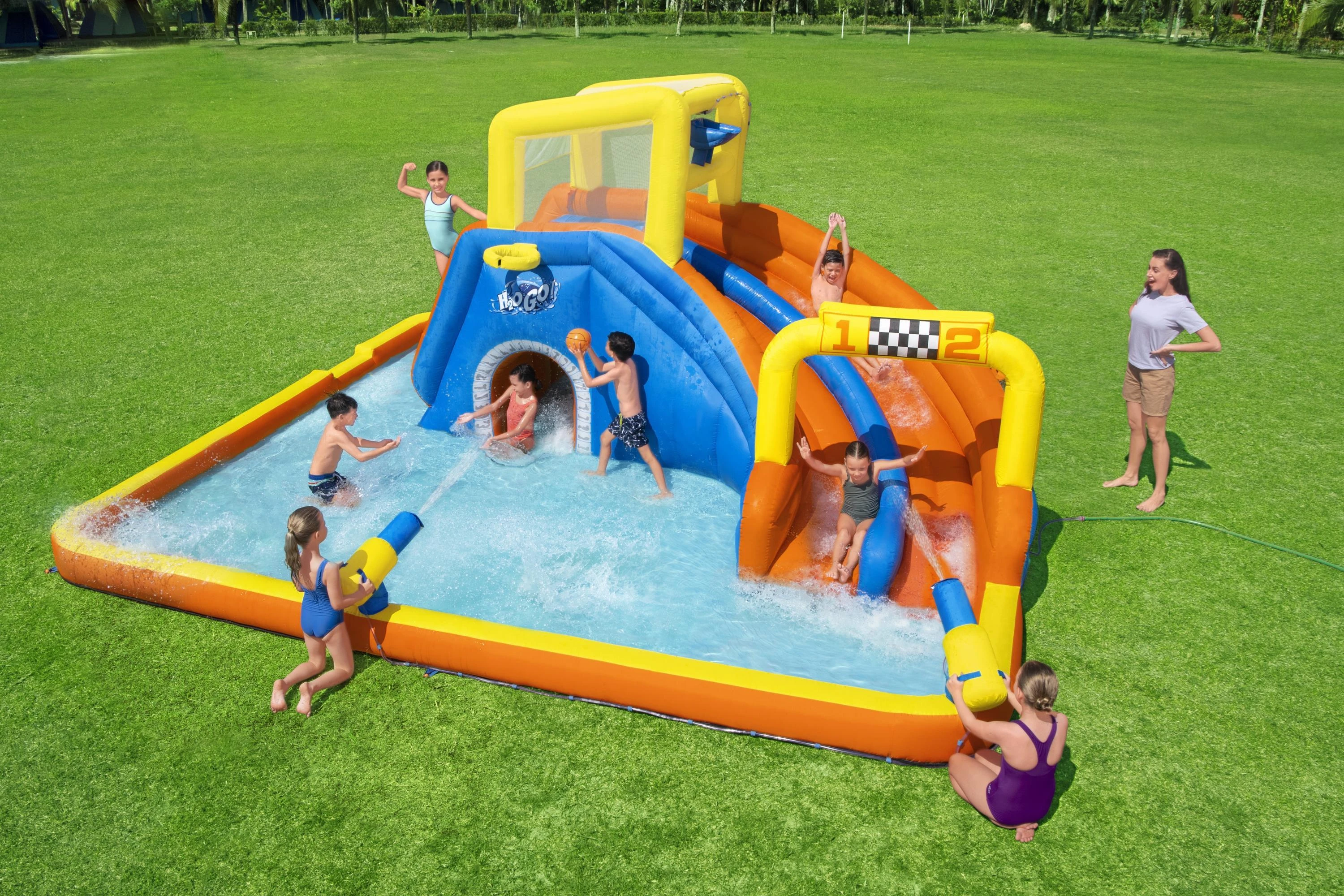 Bestway didžiulė VANDENS ŽAIDIMŲ AIKŠTELĖ 551x502x265cm čiuožykla 53377