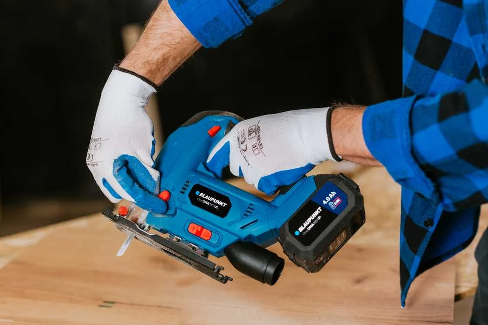 CORDLESS siaurapjūklis BLAUPUNKT CJ5010 18V