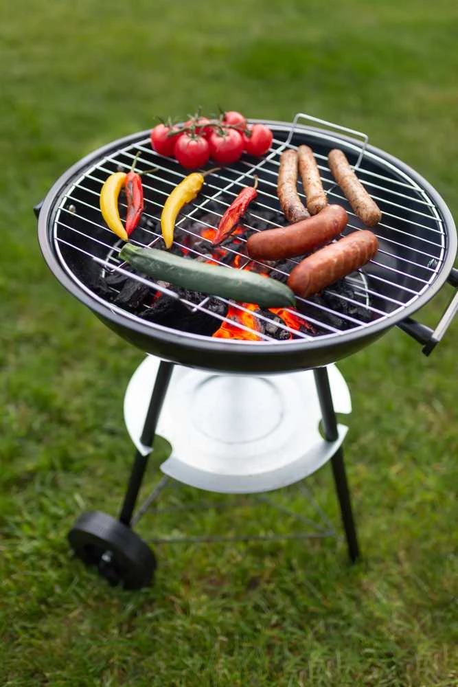 Circular grill with lid Blaupunkt GC301, juodas