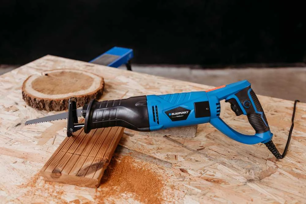 Blaupunkt RS6010 1.2 kW sabre saw