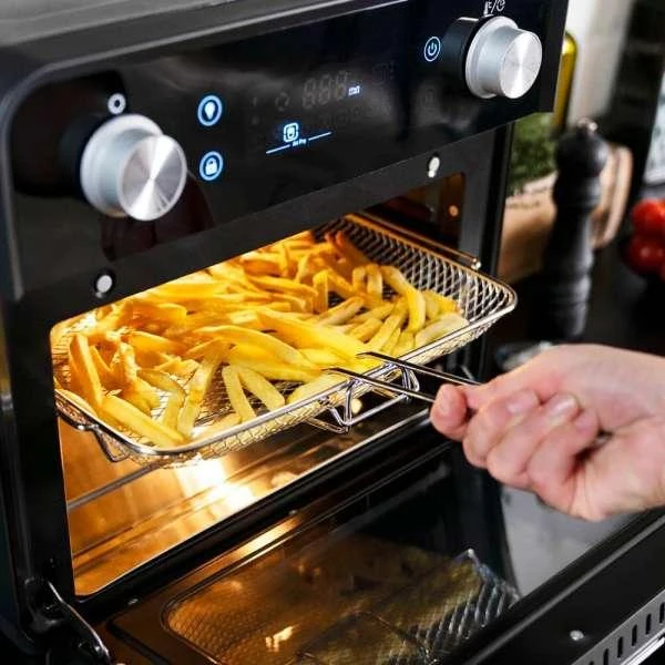 „Gastroback 42815“ dizaino orkaitė, skirta kepti orkaitėje orkaitei ir picai