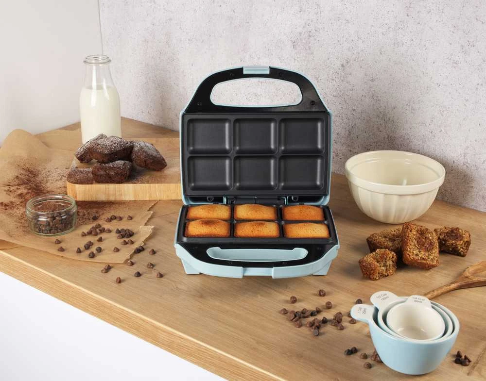 Giles & Posner EK5921GSBLVDE Cake Maker