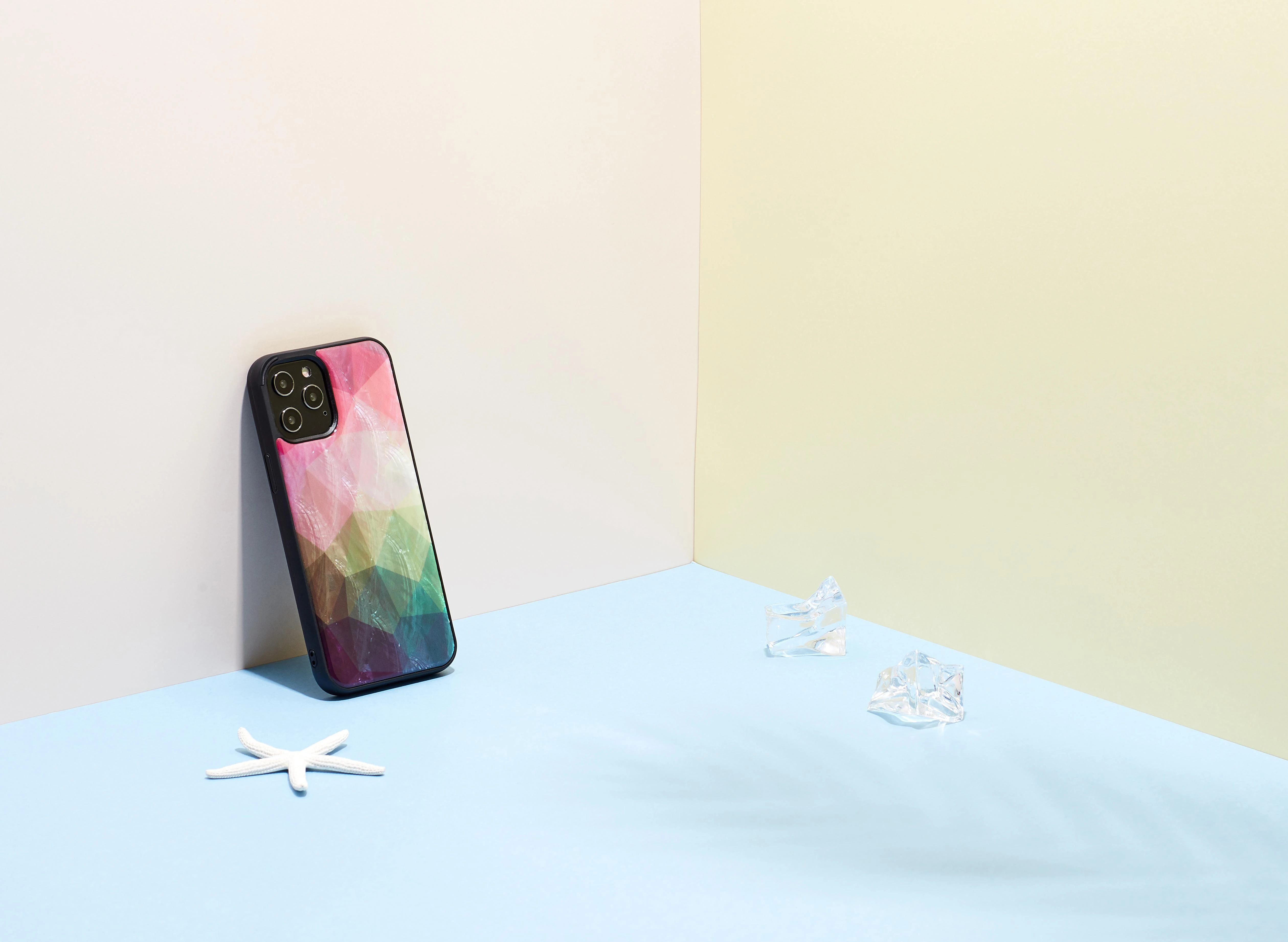 iKins dėklas skirtas Apple Apple iPhone 12 Pro Max water flower juodos spalvos