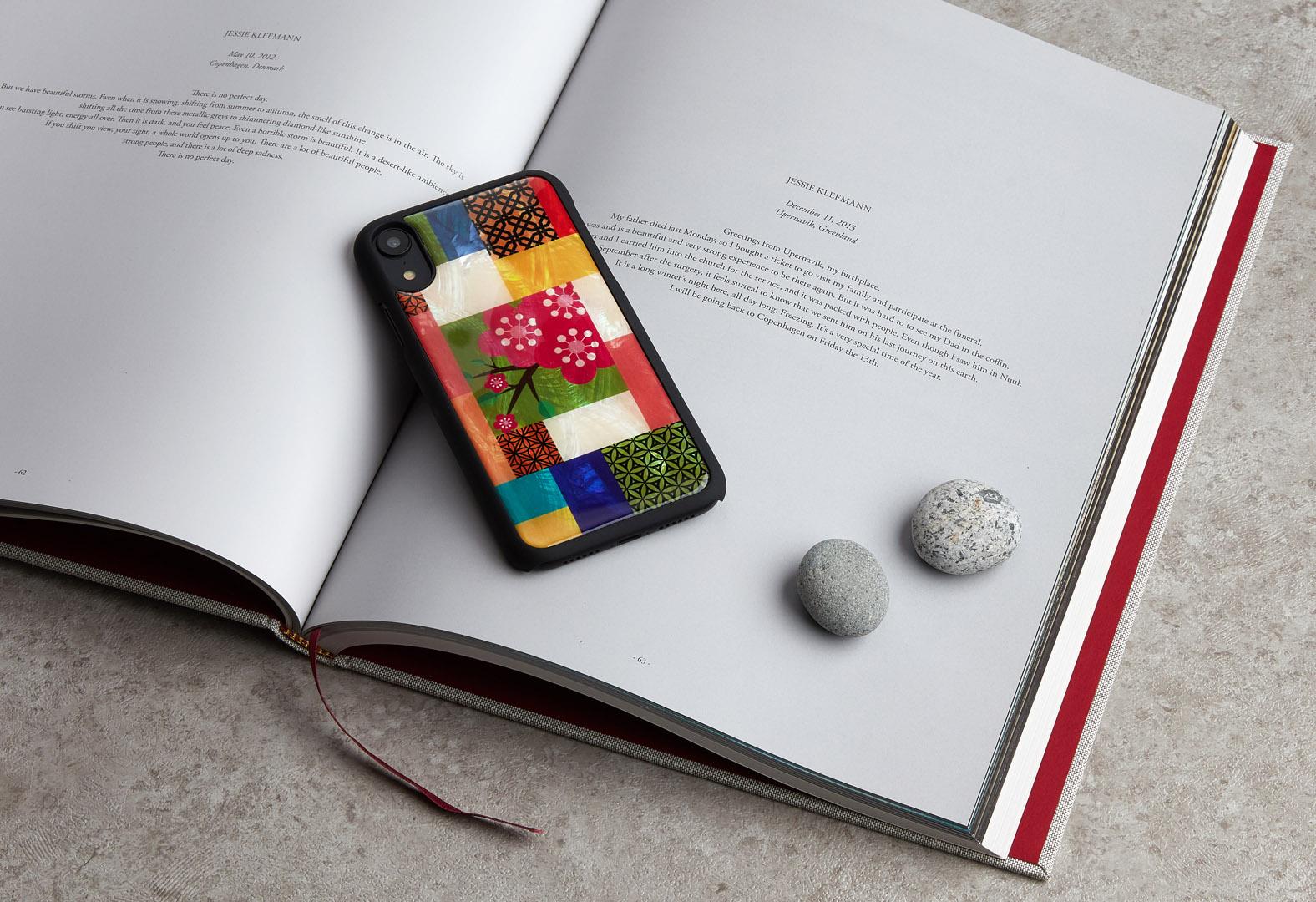 Ikins Juodas telefono dėklas iPhone XR