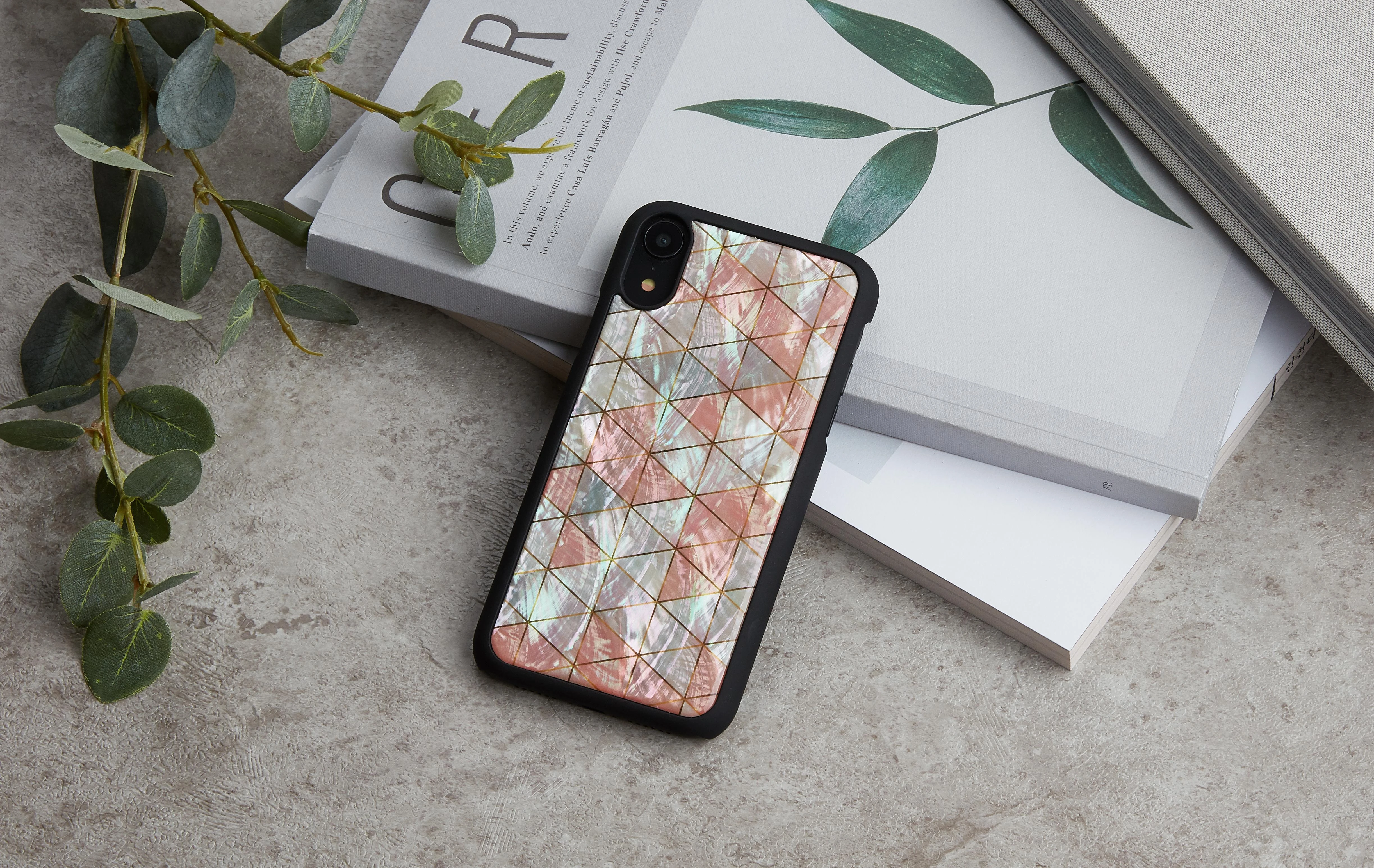 Ikins Juodas telefono dėklas iPhone XR