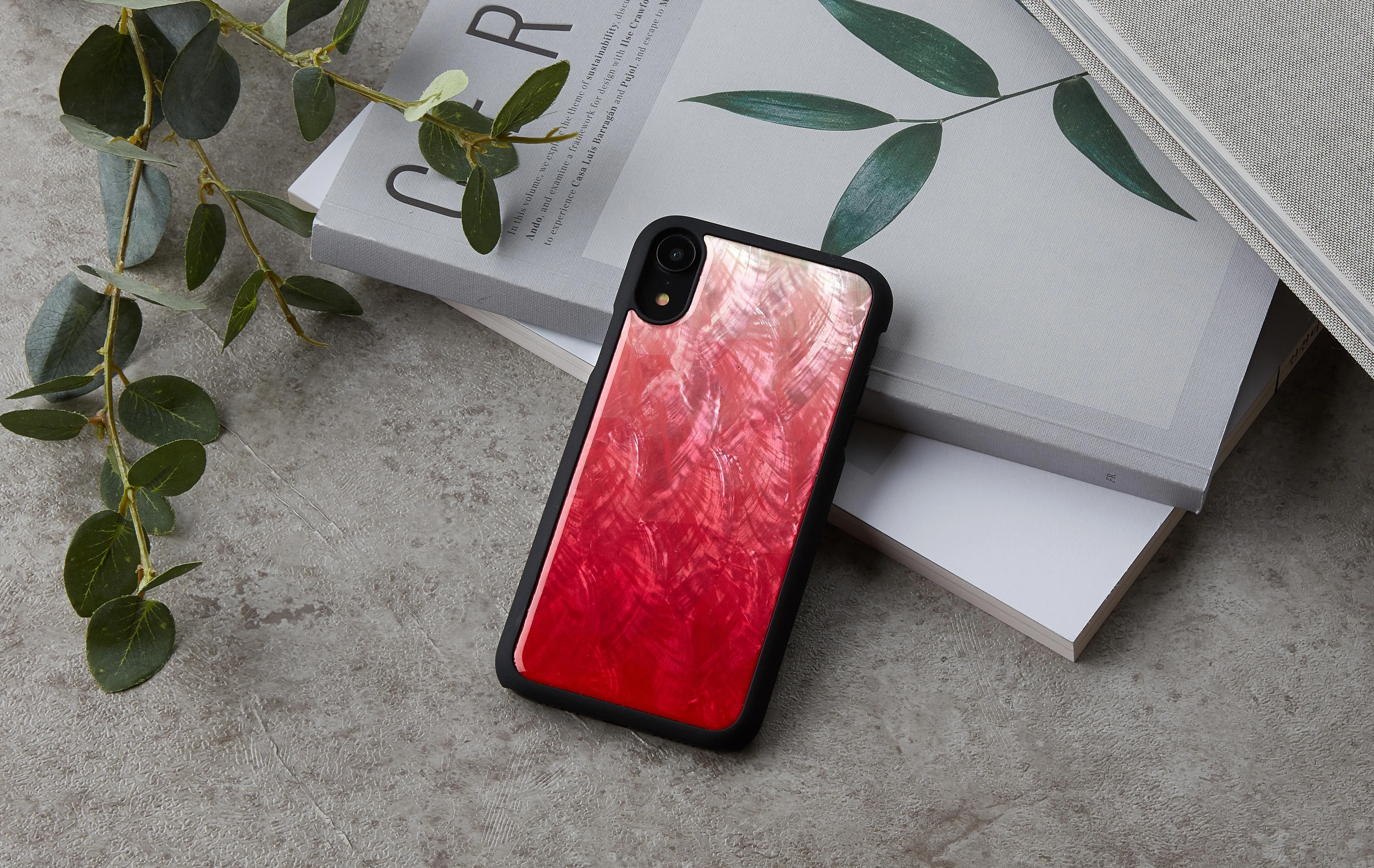Ikins Rožinis su juoda telefono dėklas iPhone XR