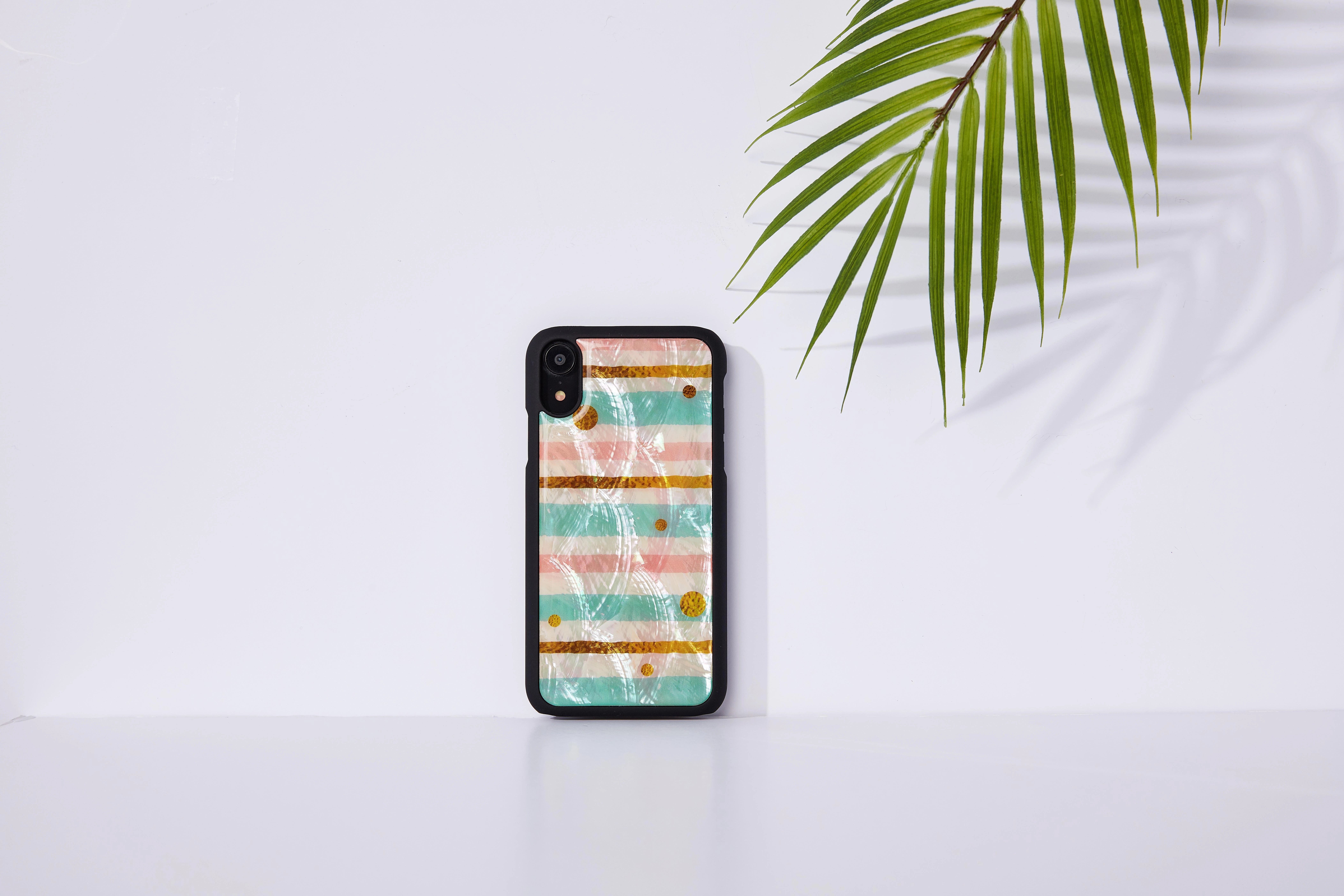 Ikins Juodas telefono dėklas iPhone XR