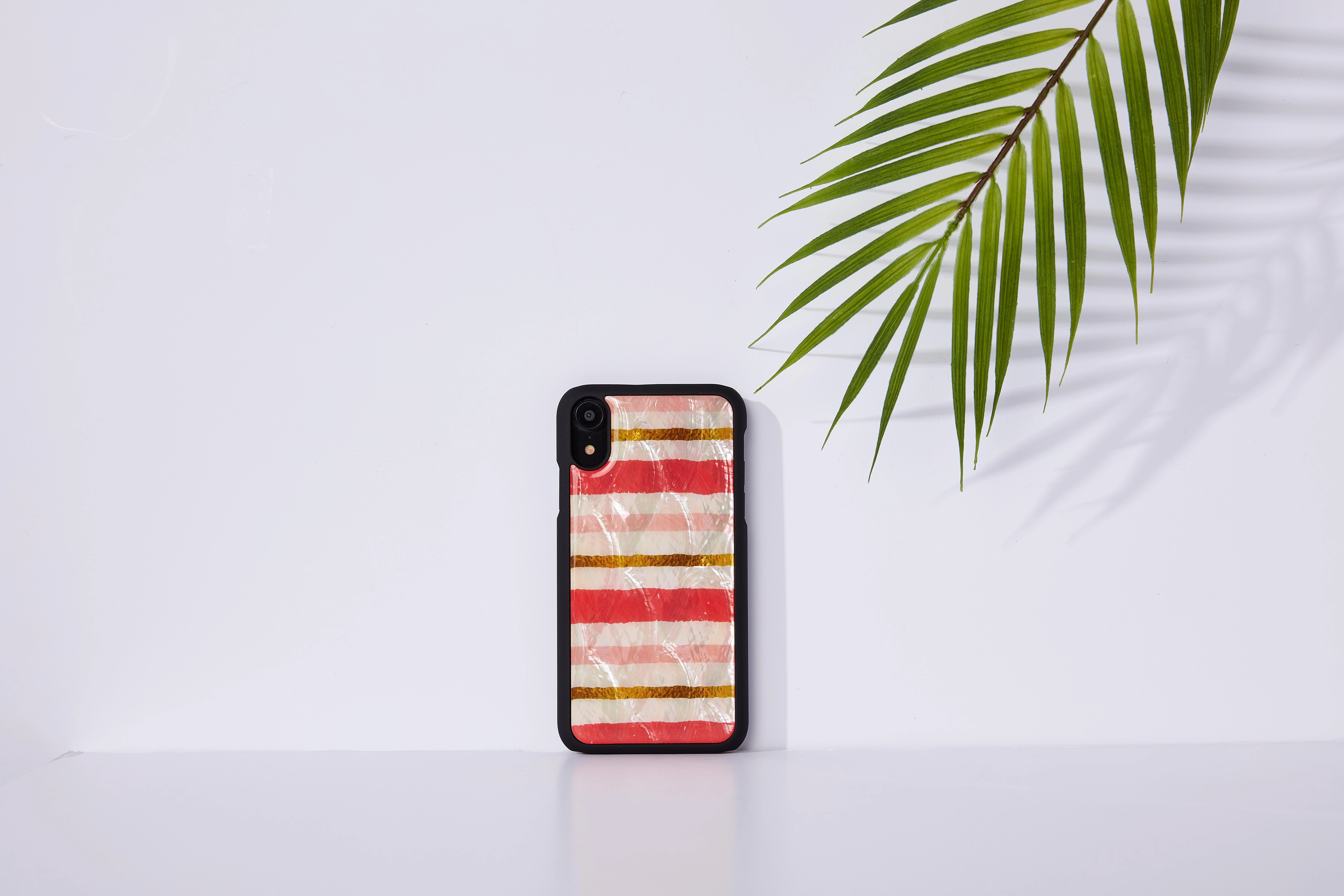 Ikins Juodas telefono dėklas iPhone XR