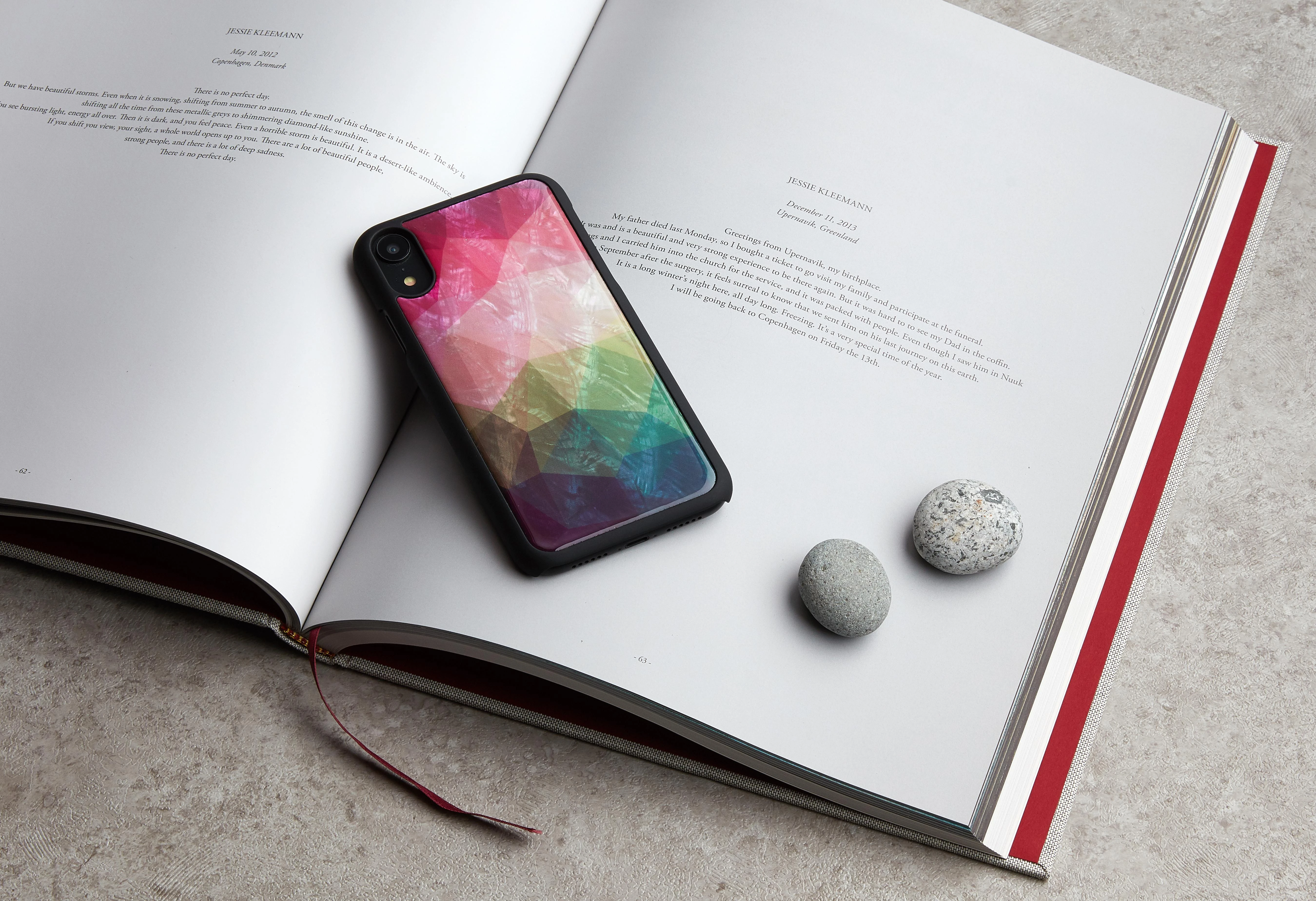 Ikins Juodas telefono dėklas iPhone XR