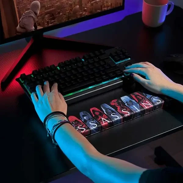 „Subsonic Ergopad“ „Assassins Creed“