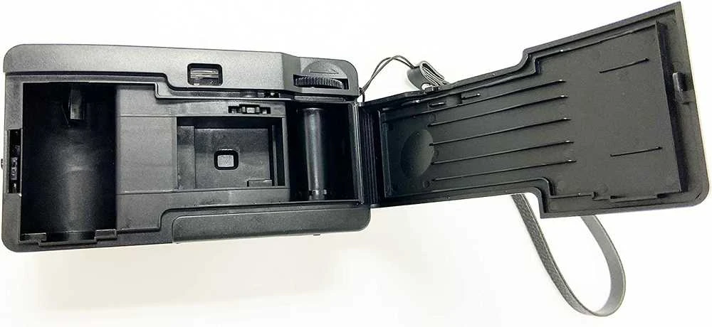 KODAK ULTRA F9 REUSABLE CAMERA DARK NIGHT Žalias