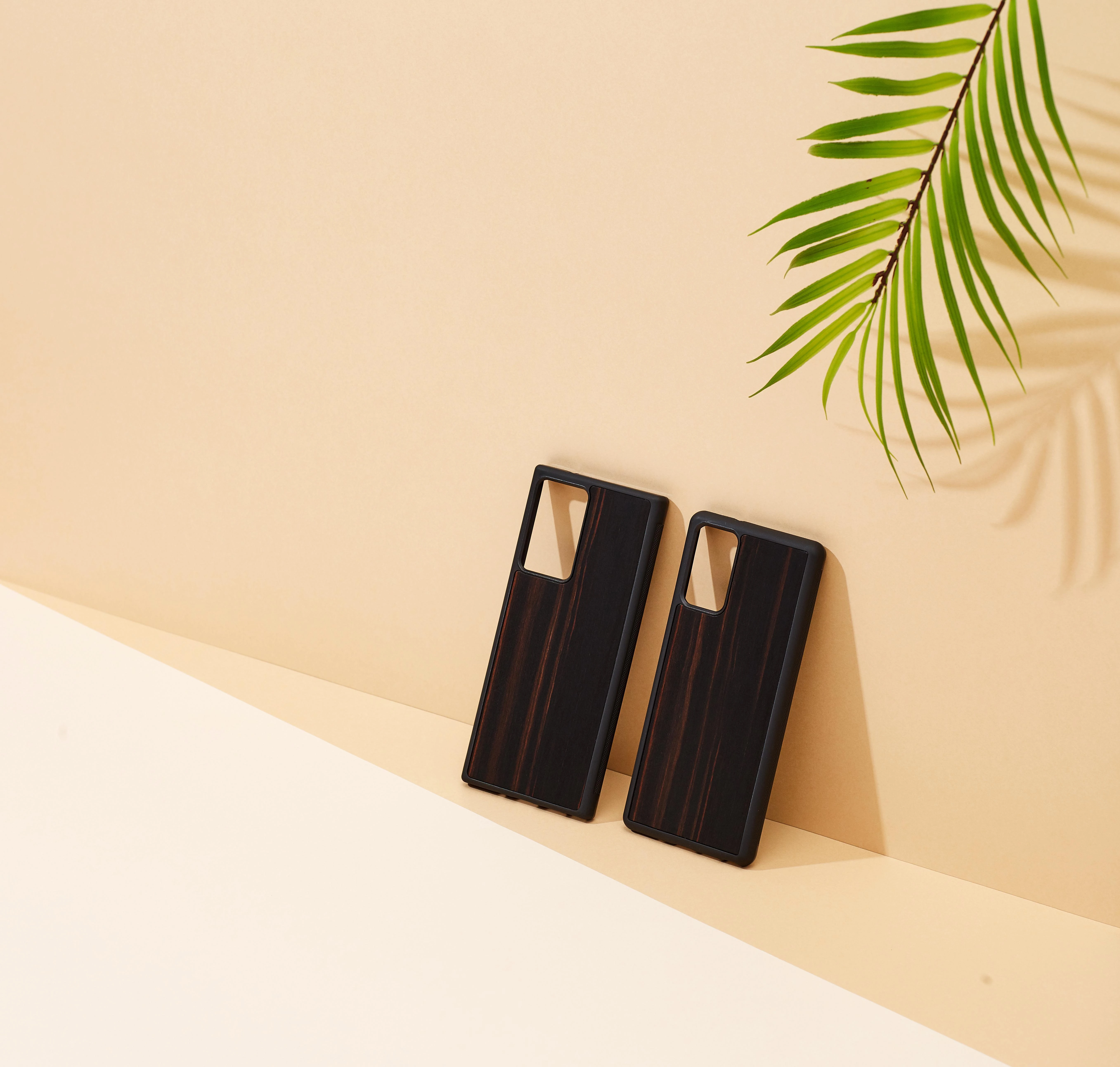 Dėklas MAN&WOOD case for Galaxy Note 20 Ultra ebony juodas