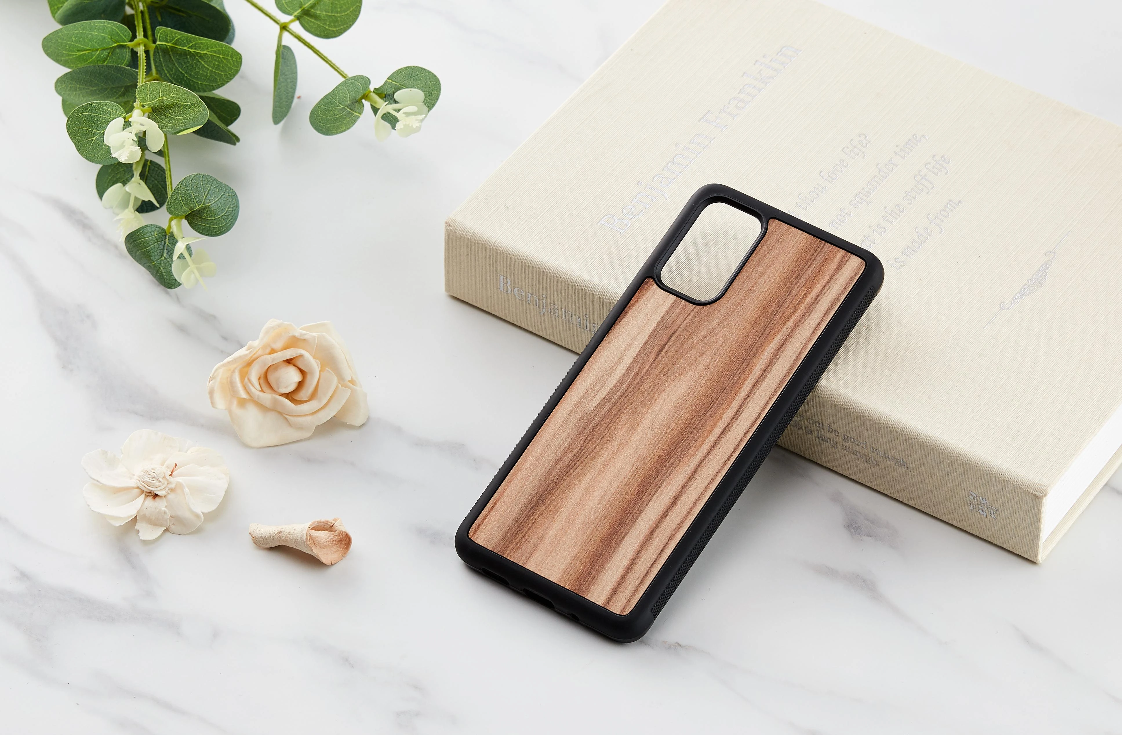 Dėklas MAN&WOOD case for Galaxy S20+ cappuccino juodas