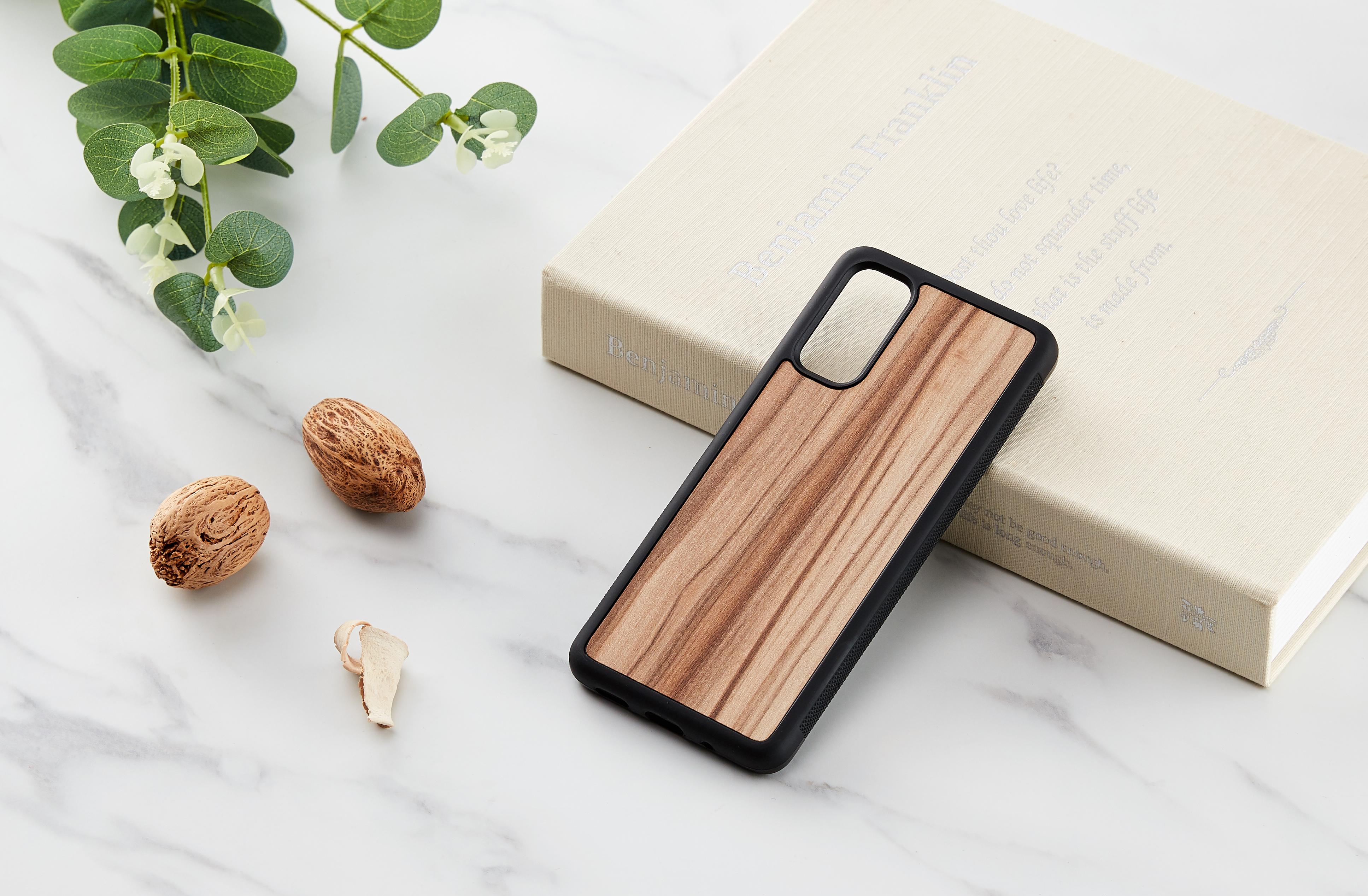 Dėklas MAN&WOOD case for Galaxy S20 cappuccino juodas