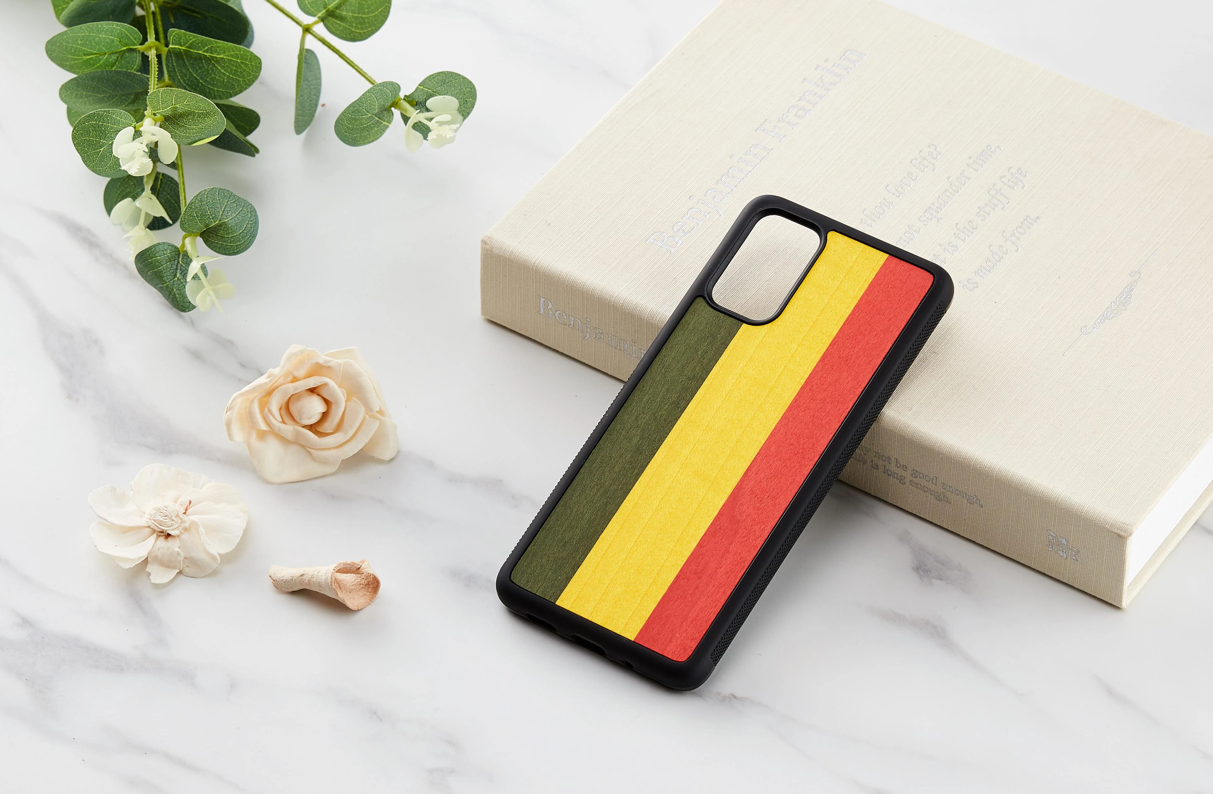 Dėklas MAN&WOOD case for Galaxy S20+ reggae juodas