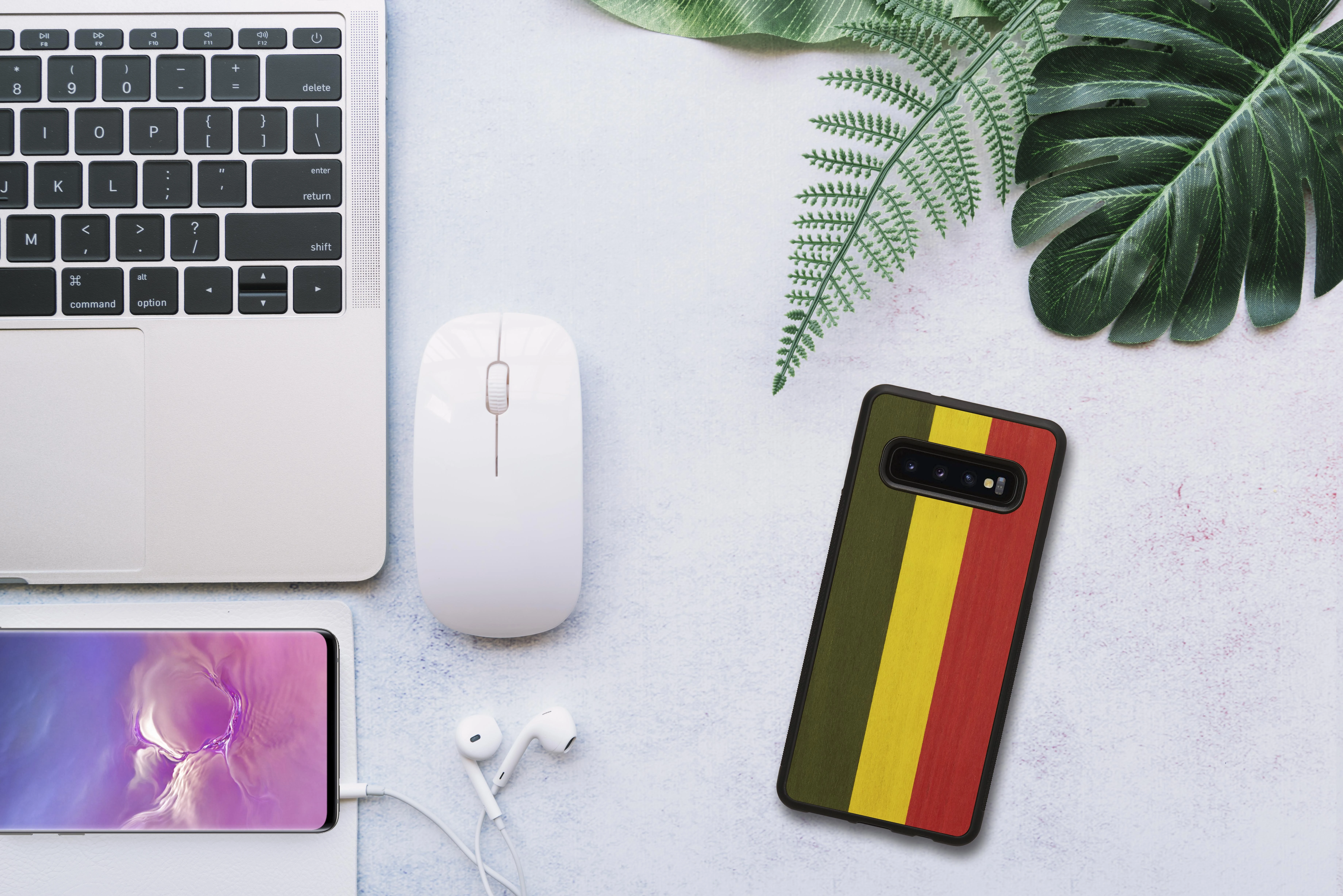Dėklas MAN&WOOD SmartPhone case Galaxy S10 reggae juodas