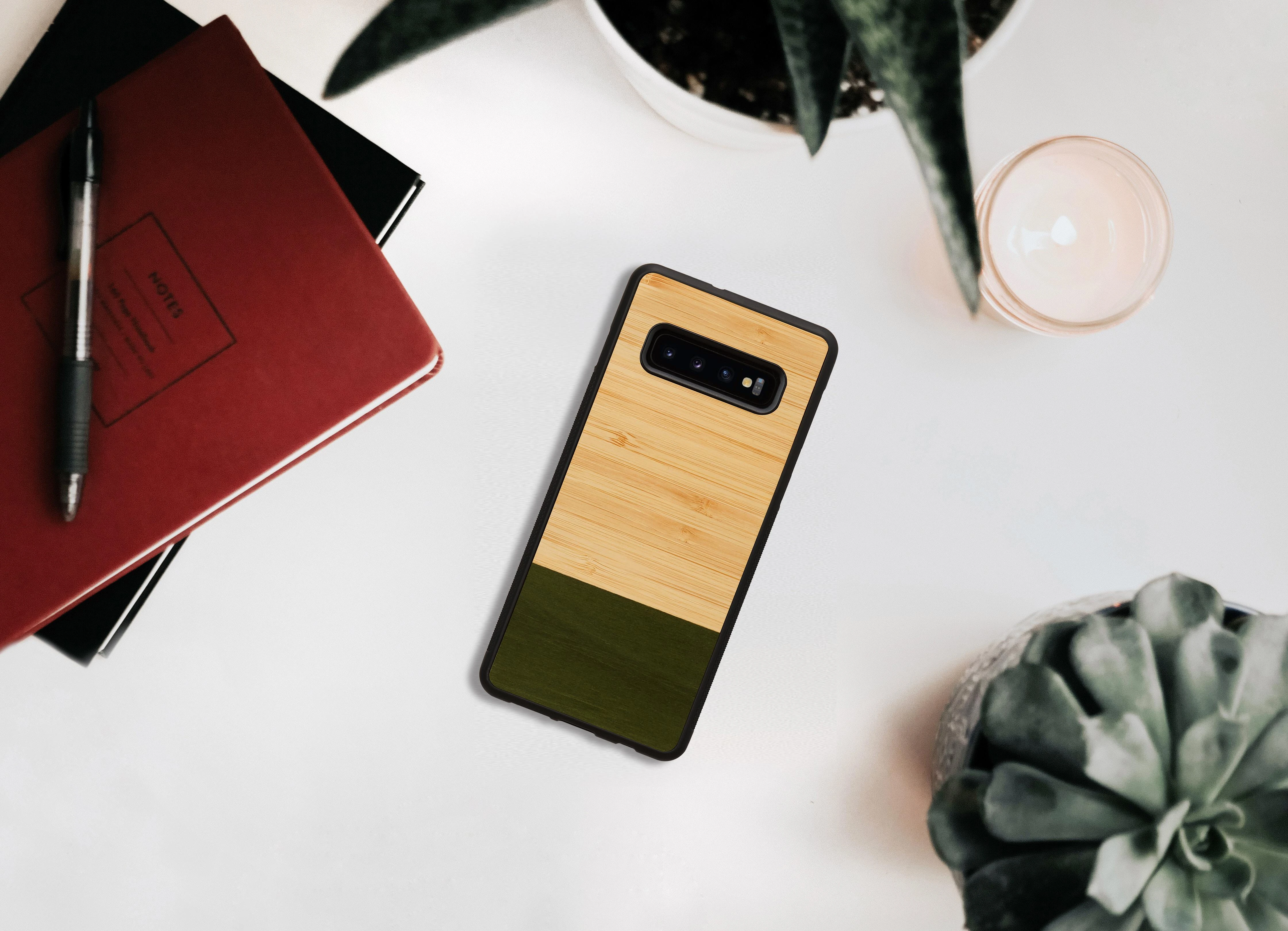 MAN&WOOD SmartPhone dėklas Galaxy S10 Plus bamboo skirtasest juodos spalvos