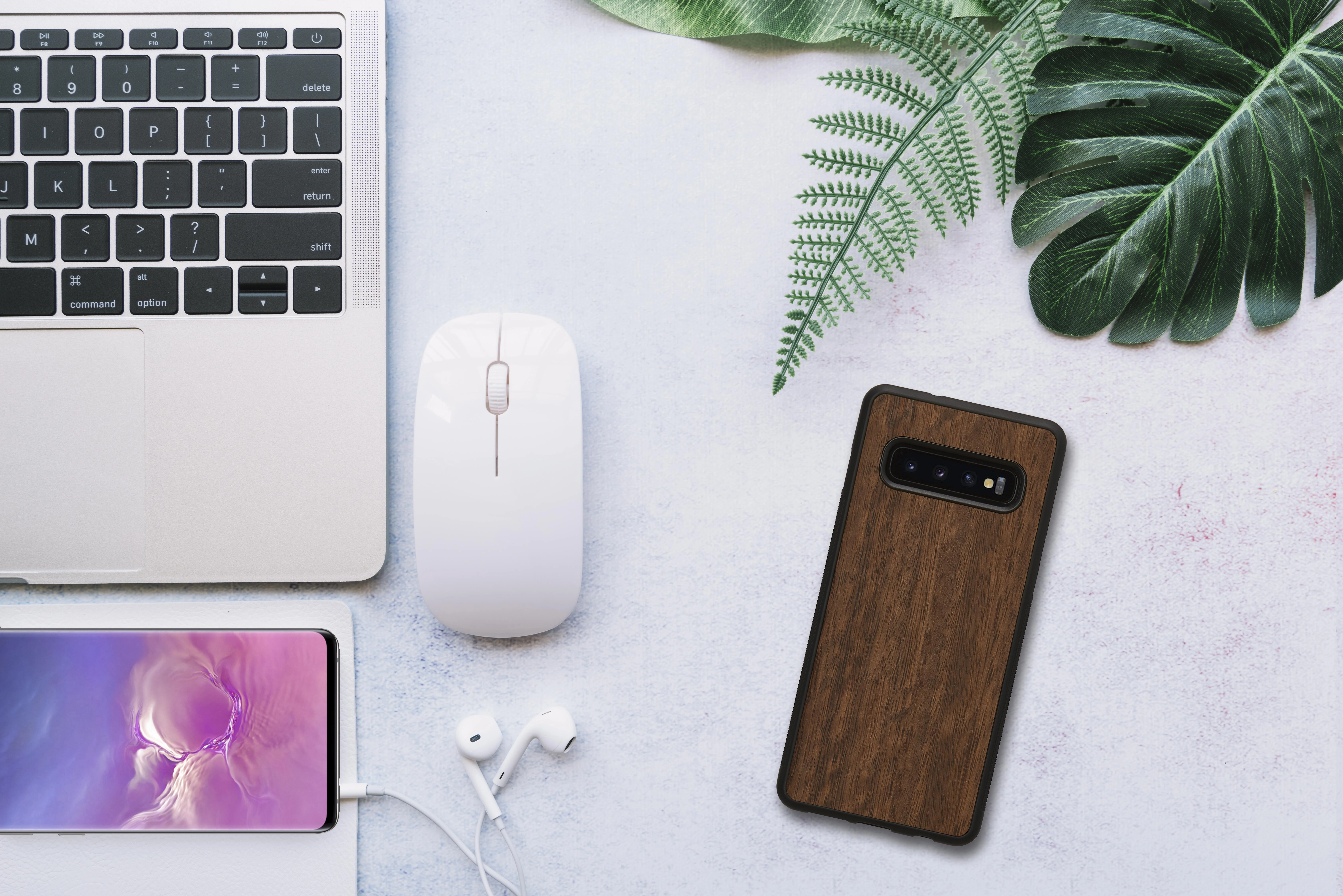 Dėklas MAN&WOOD SmartPhone case Galaxy S10 koala juodas