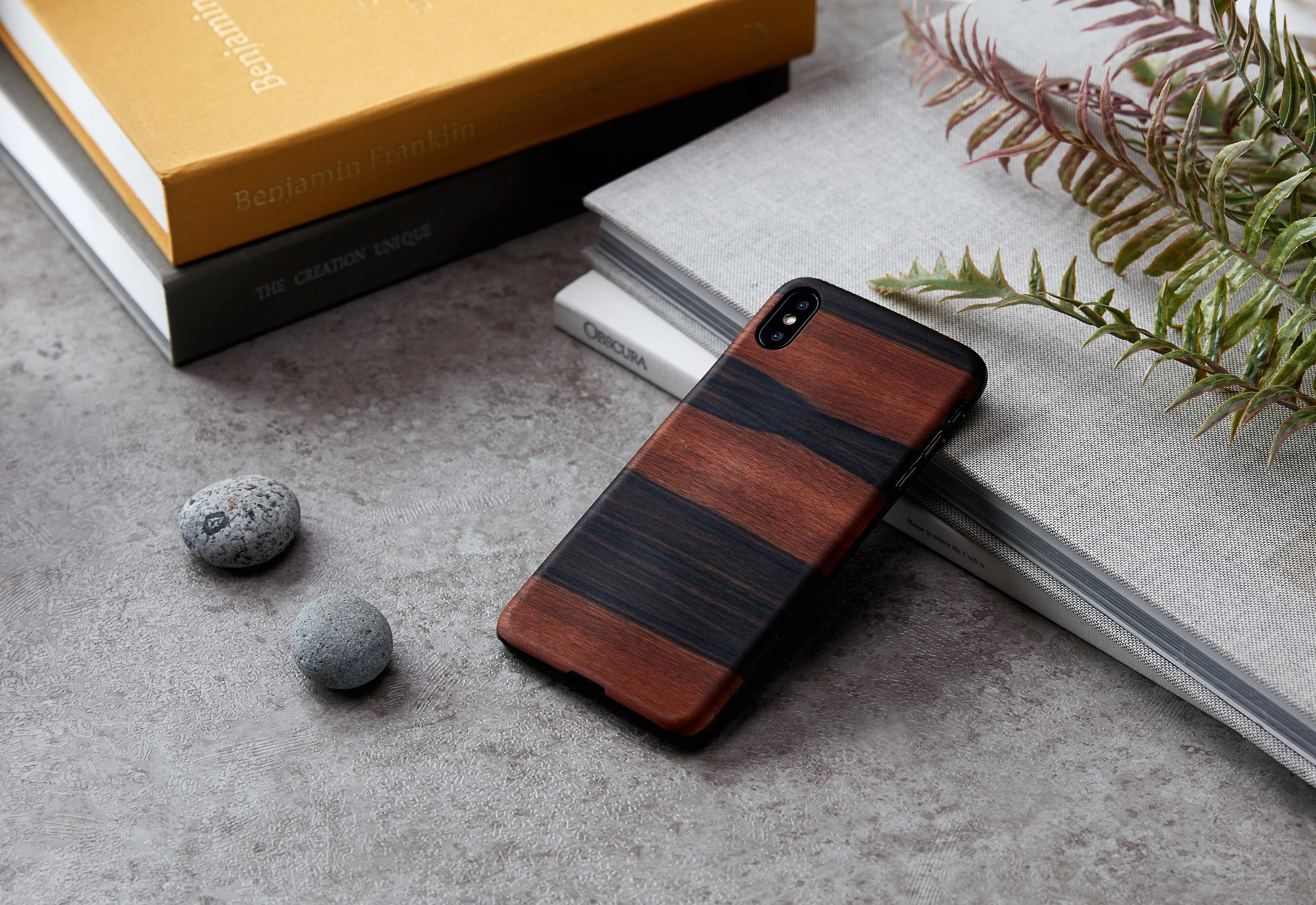 MAN&WOOD telefono dėklas iPhone XS Max, juodas