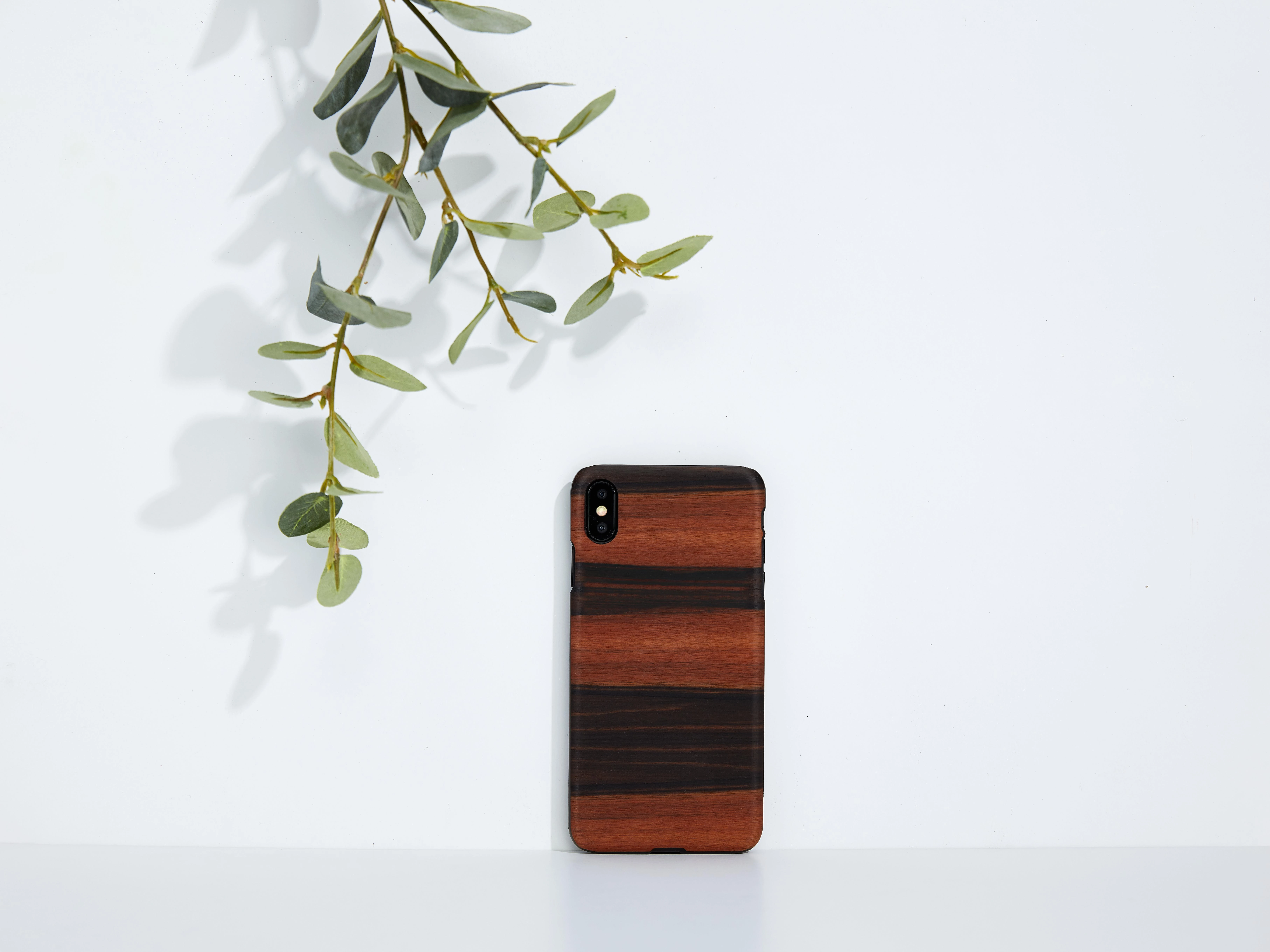 MAN&WOOD telefono dėklas iPhone XS Max, juodas
