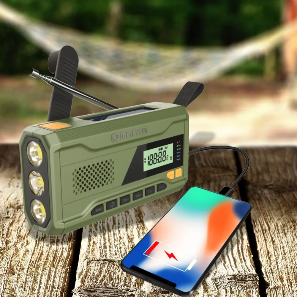 Manta - nešiojamasis avarinis švaistiklis FM radijas, saulės energijos bankas, žibintuvėlis