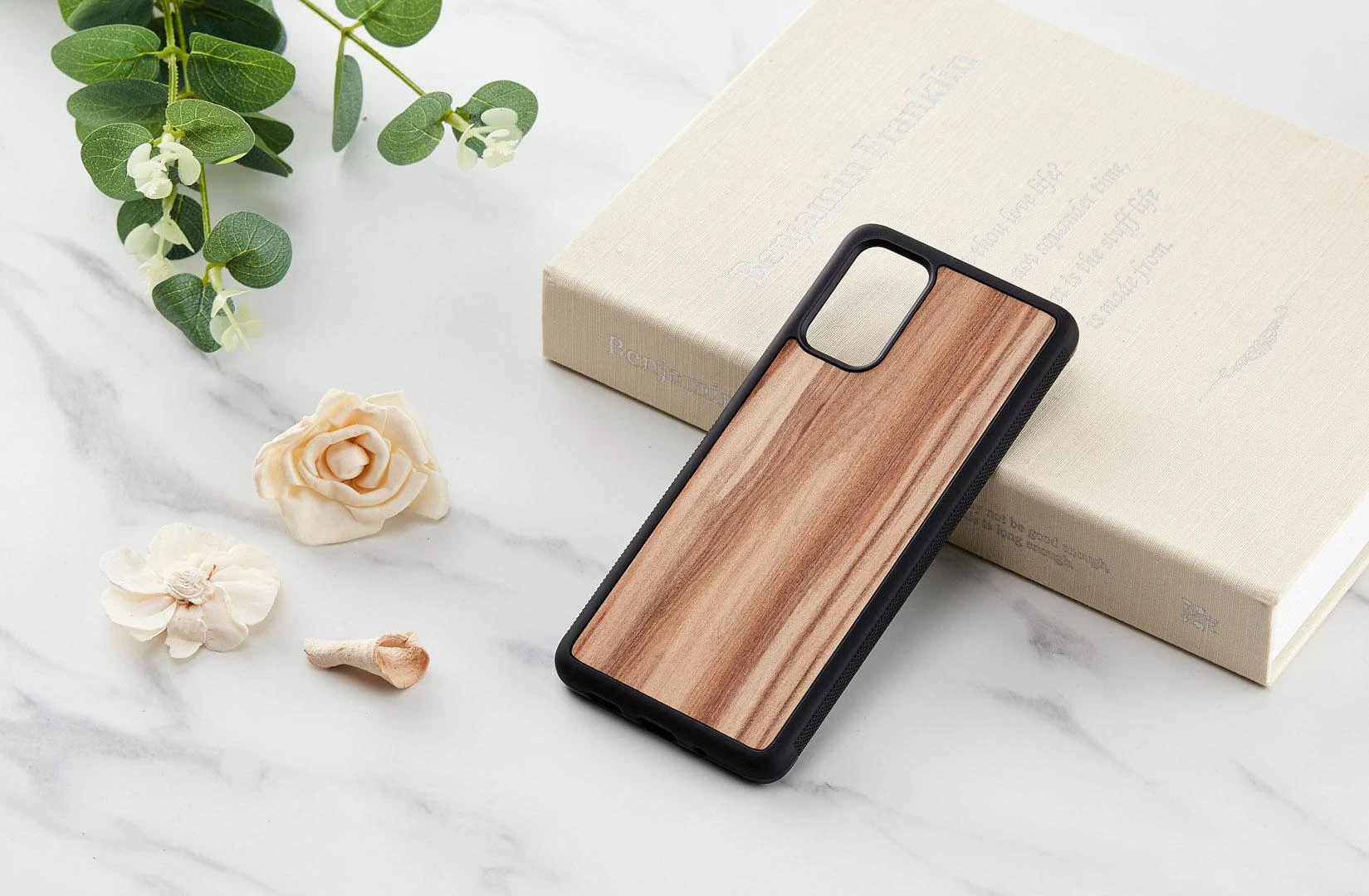Dėklas MAN&WOOD case for Galaxy S20+ cappuccino juodas