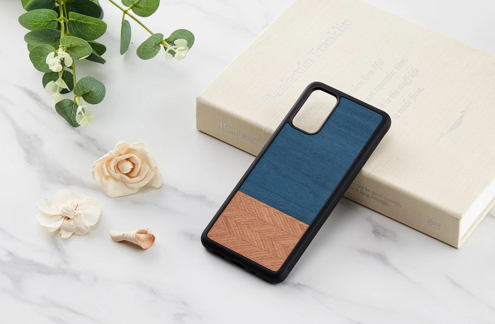 Dėklas MAN&WOOD case for Galaxy S20+ denim juodas