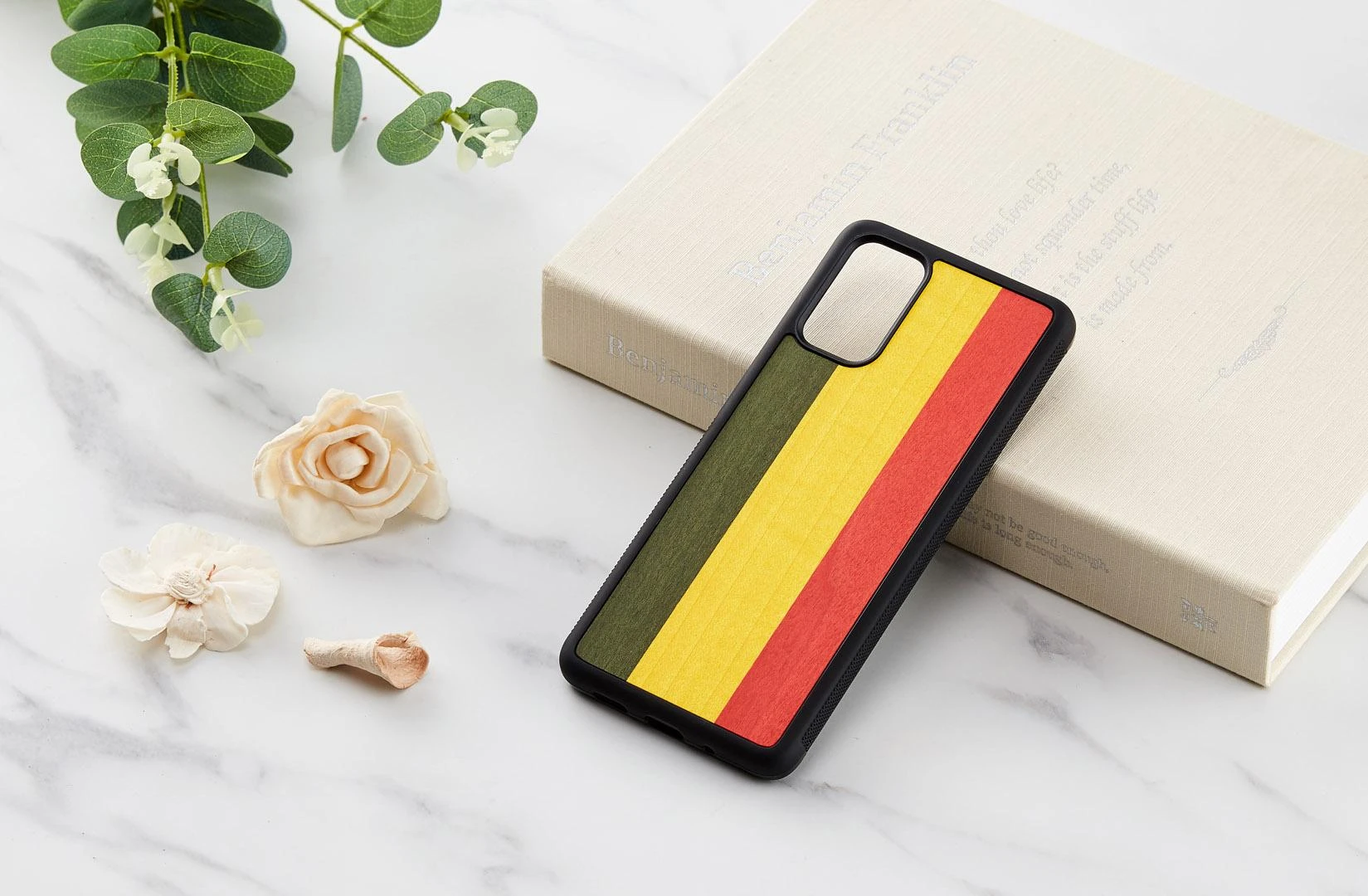 Dėklas MAN&WOOD case for Galaxy S20+ reggae juodas