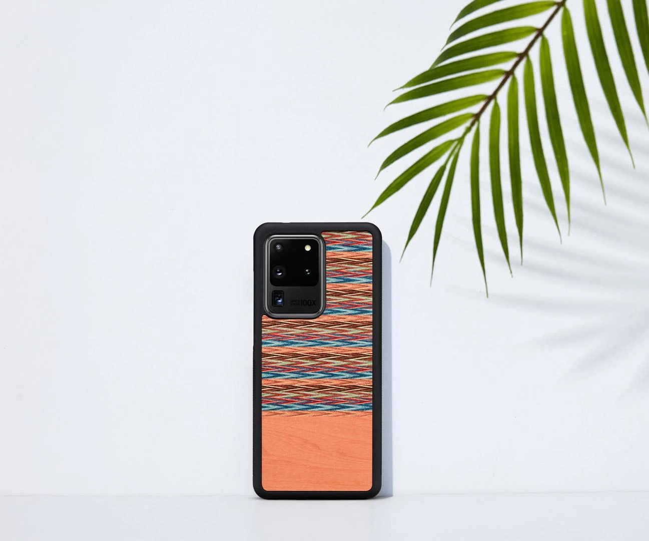 MAN&WOOD dėklas Galaxy S20 Ultra browny check juodas