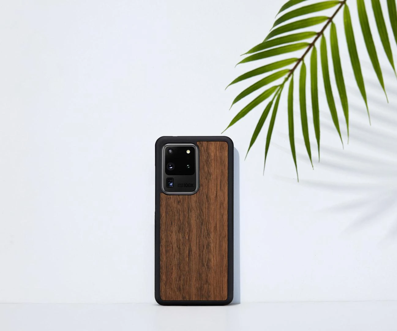 Dėklas MAN&WOOD case for Galaxy S20 Ultra koala juodas
