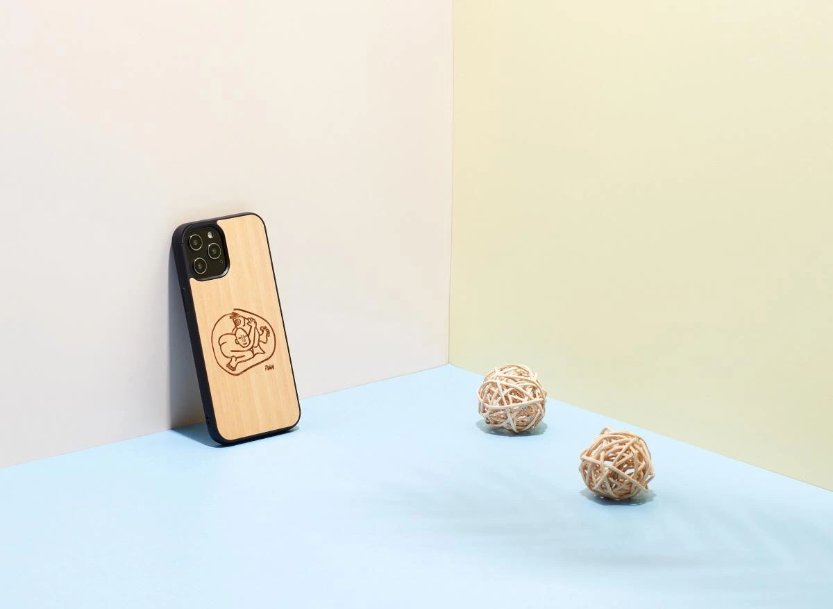 MAN&WOOD dėklas skirtas Apple iPhone 12 Pro Max child with fish