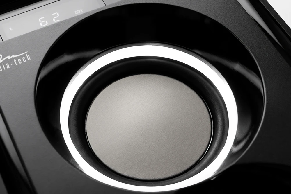 „Media-Tech“ dėžutės viršelis MT3186