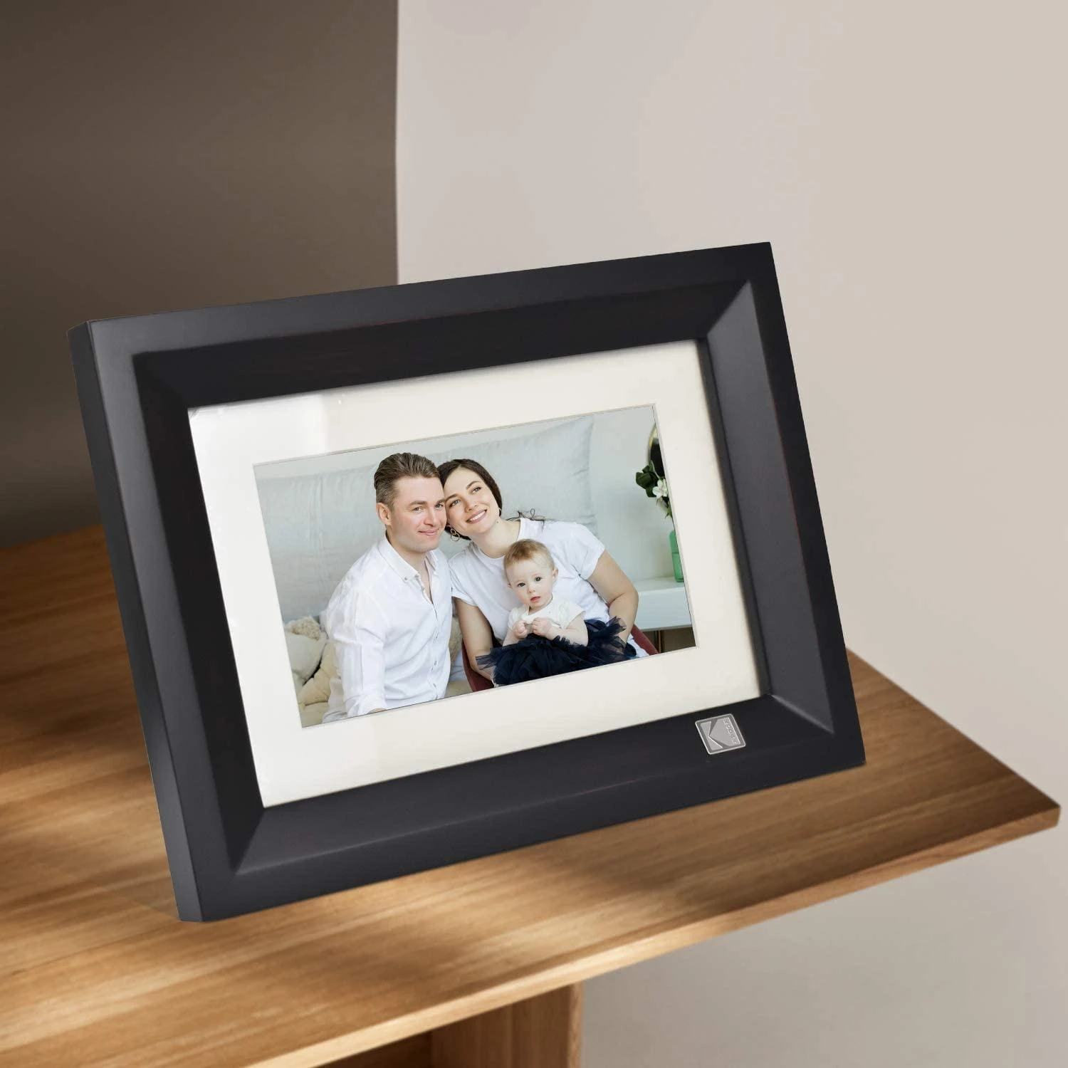 Nuotraukų rėmelis Kodak LED HD 7" RDPF-700W medinis juoda