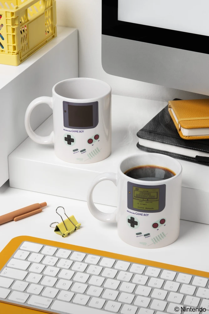 „Paladone Nintendo Game Boy“ šilumą keičiantis puodelis