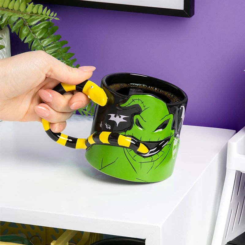 Paladone Oogie Boogie formos GITD puodelis