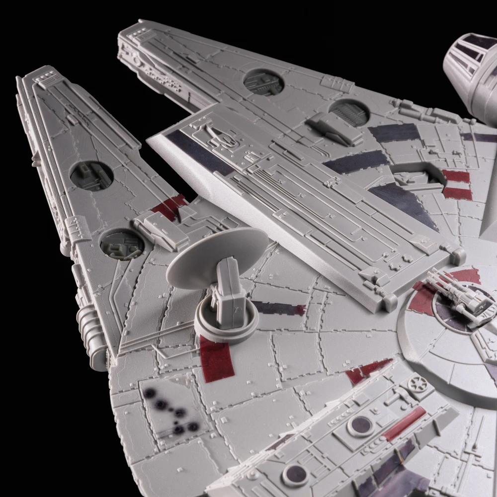 Paladone Žvaigždžių karai – lankstomas stalo šviestuvas „Millennium Falcon“ (PP5056SWV2)